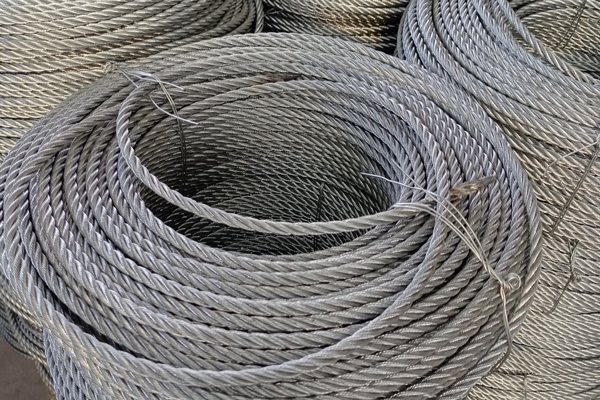 沈陽(yáng)電動(dòng)吊籃的吊索：特制構(gòu)件，安全與效率的雙重保障